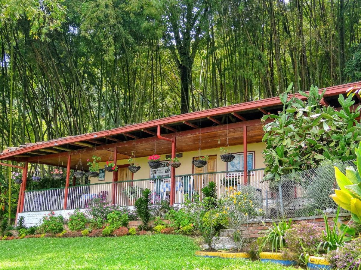 Finca Turistica Los Rosales Pereira Dış mekan fotoğraf